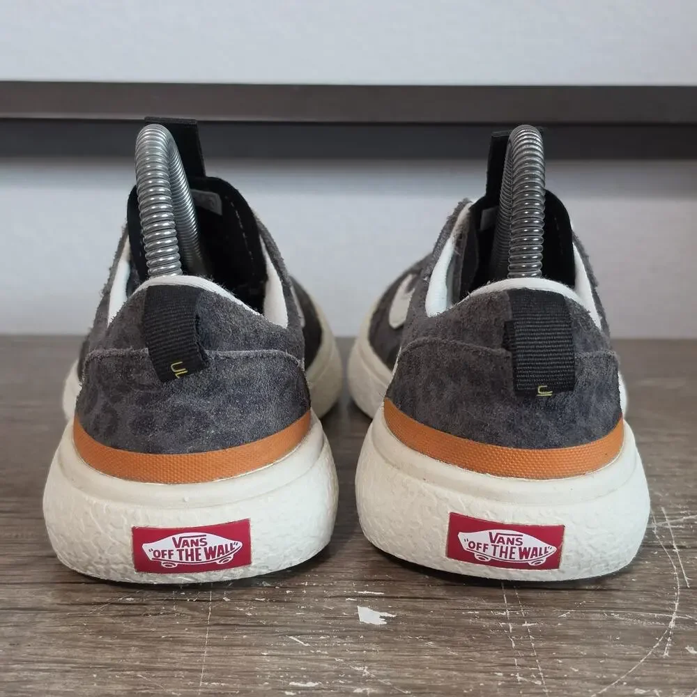 Vans UltraRange EXO SE Women's Athletic Skate Shoes Sneakers Size 7 Gray Cheetah